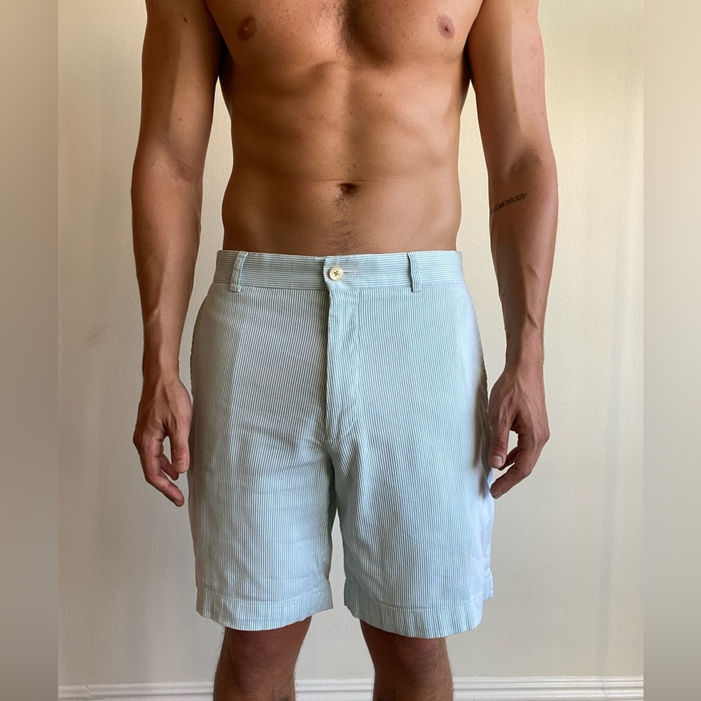 Southern Tide Textured Shorts